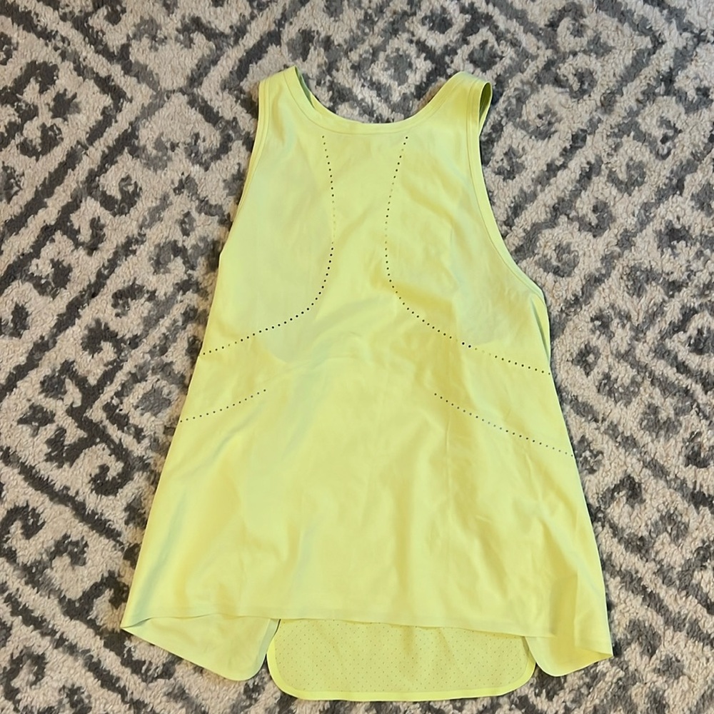 lululemon Cool Racerback Bonded
